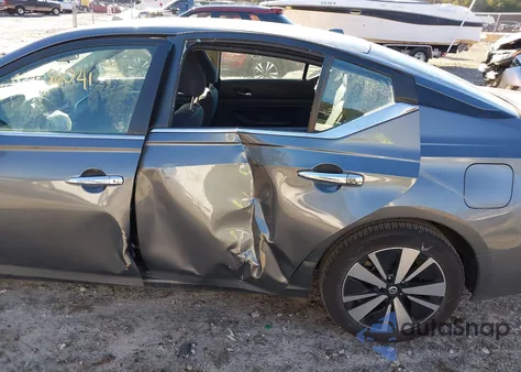 2022 Nissan Altima Sv Fwd z USA, uszkodzony, nr VIN 1N4BL4DV5NN404814